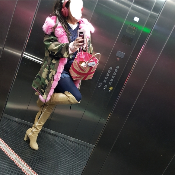 Faux Fur Camo Jacket - Picture 3 of 10